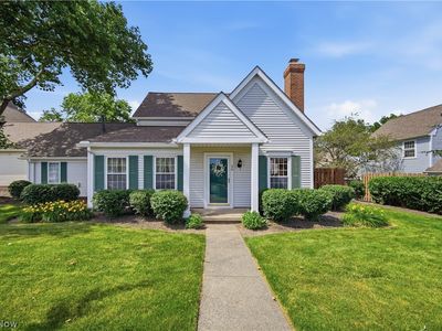 Property at 26 Hudson Common Dr, Hudson, OH