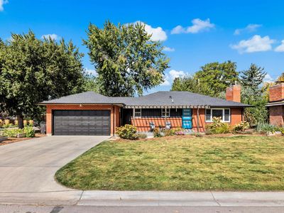 3318 W Camrose Ln