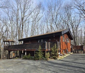 300 Forest Dr