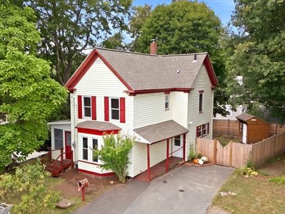 33 Park St