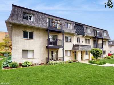 9621 S Karlov Ave APT 303