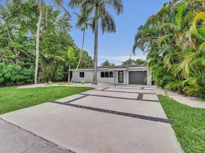 1908 NE 27th Drive