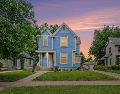 711 Paris Ave SE