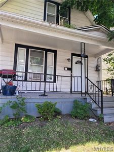 127 Royal Ave
