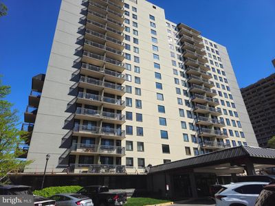 801 N Pitt St APT 803