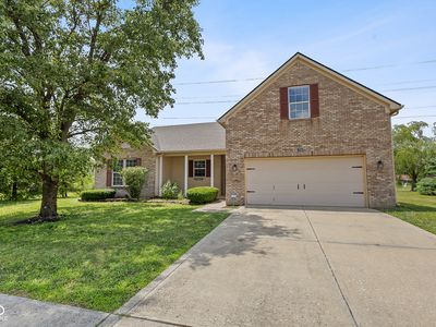 3044 Cluster Pine Dr