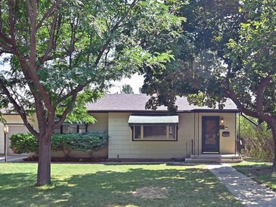 1121 S Thurmond St