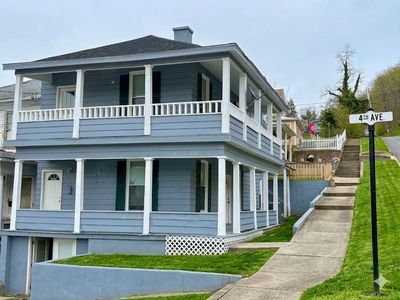 423 4th Ave