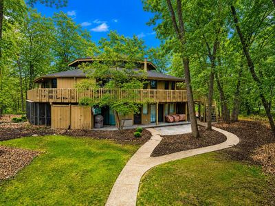 404 Deerpath W W #F