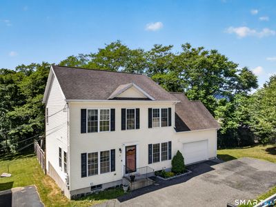 5 Grove Avenue