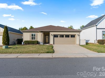 4995 Looking Glass Trl