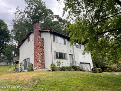 21 Windsor Ln
