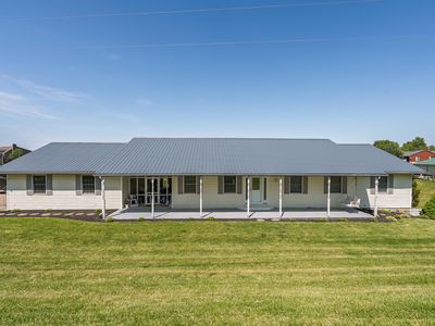 3450 Moffett Rd