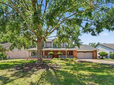 717 Camrose Dr