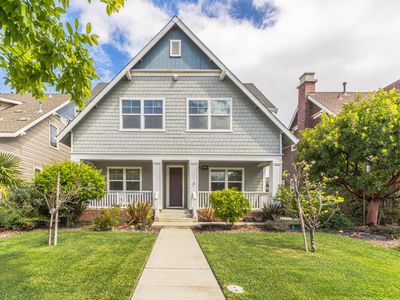 120 4th St