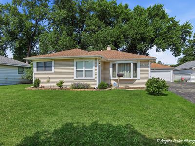 2409 Robin Ln