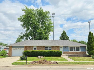 Property at 208 N Niles St, Metamora, IL