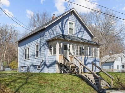 88 Shore Dr