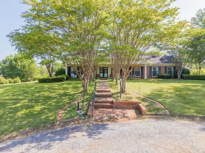 Property at 114 Linden Cir, Houston, MS