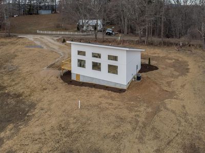 320 Grace Ln NE