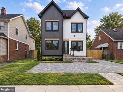 742 N George Mason Dr #742
