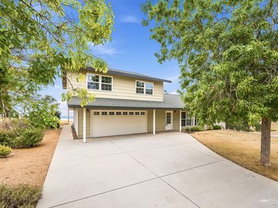 29900 Horsethief Dr