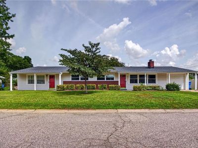 2624 Powell Cir