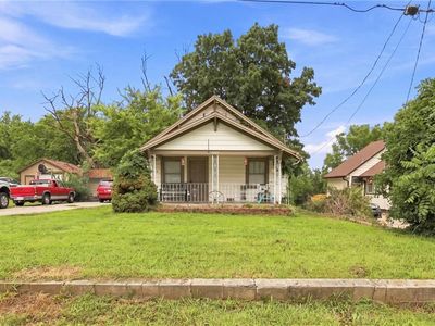 Property at 2008 Key Ln, Kansas City, KS