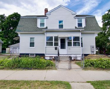 43 Princeton St
