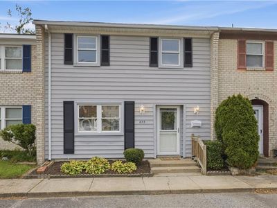 833 Saint Denis Ct
