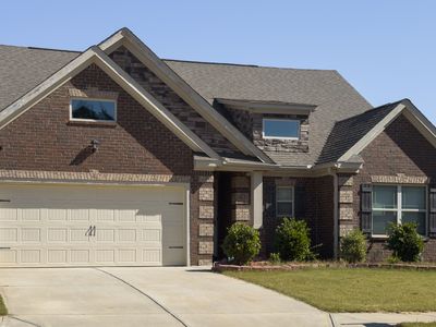 3368 Alhambra Cir