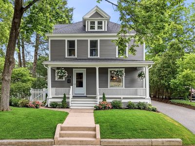 11 Plymouth Ave