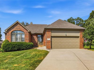 211 E 130th Ct