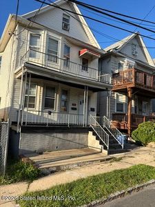 189 Van Buren St
