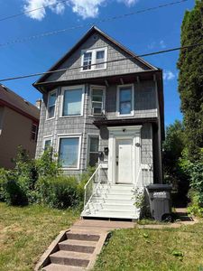 419 Michigan Ave