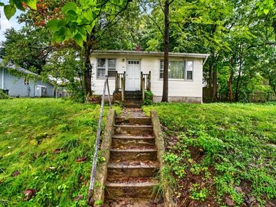 46 Fowler St