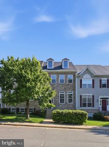 406 Leeds Ridge Ct
