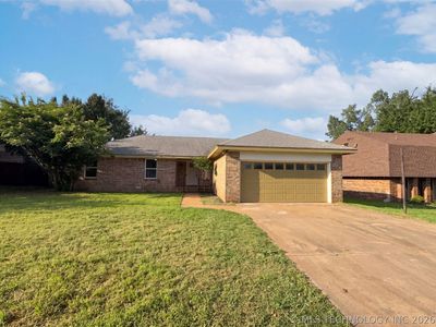 1123 E Willham Dr