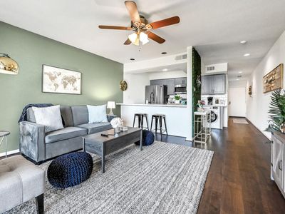 12600 Melville Dr APT 126B
