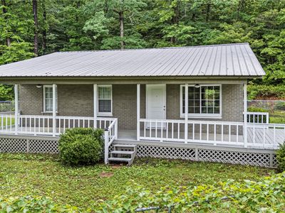 18404 Highway 21