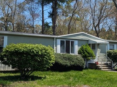 64 Solitude Ln