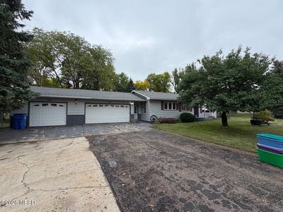 Property at 206 8th Ave NW, Clark, SD