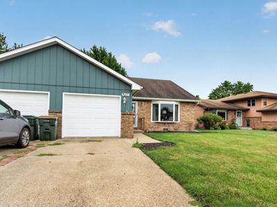 577 Elizabeth Dr