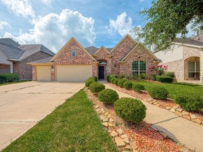 7122 Fall Creek Ln