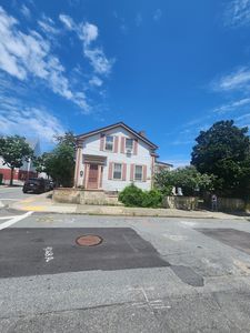 33 Madison St