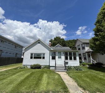 248 Broadway St