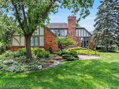 1751 Carpenter Dr