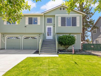 4240 SW Ben Hogan Dr