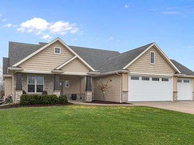 W6681 Charleen Ln