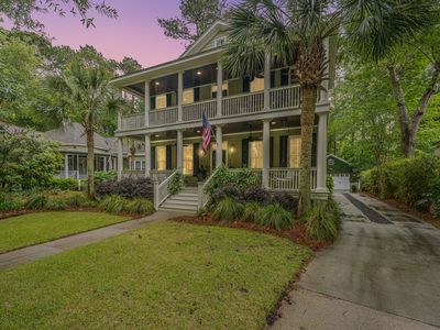 5144 Coral Reef Dr